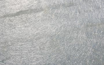 Penycwm laminate fibreglass or shingles?